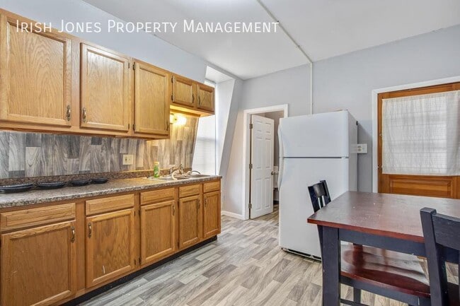 Foto del edificio - 25 Marshall Ave