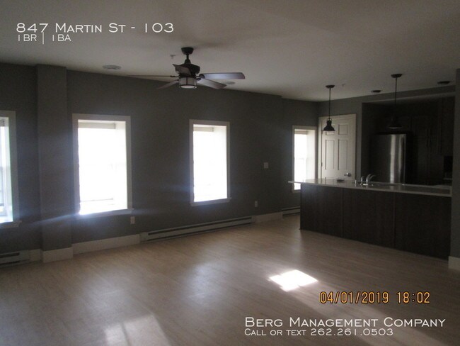 Foto del edificio - 847 Martin St