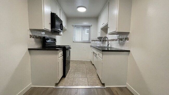 Building Photo - 4201 Arch Dr