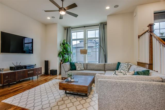Foto del edificio - 1832 Stevens Bluff Ln
