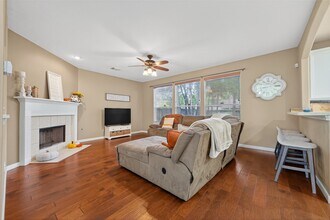 Building Photo - 59 Genesee Ridge Dr