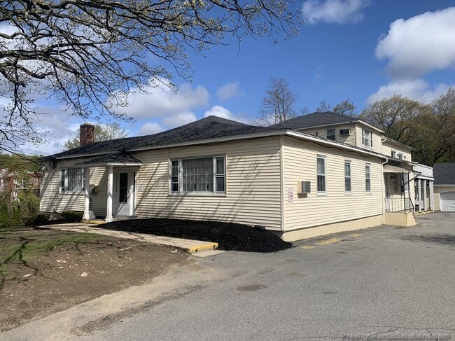 Building Photo - 59 Manchester St