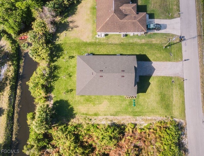 Building Photo - 553 Kingsbury Ln