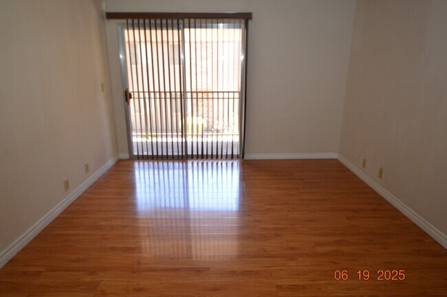 Foto del edificio - 5160 Indian River Dr