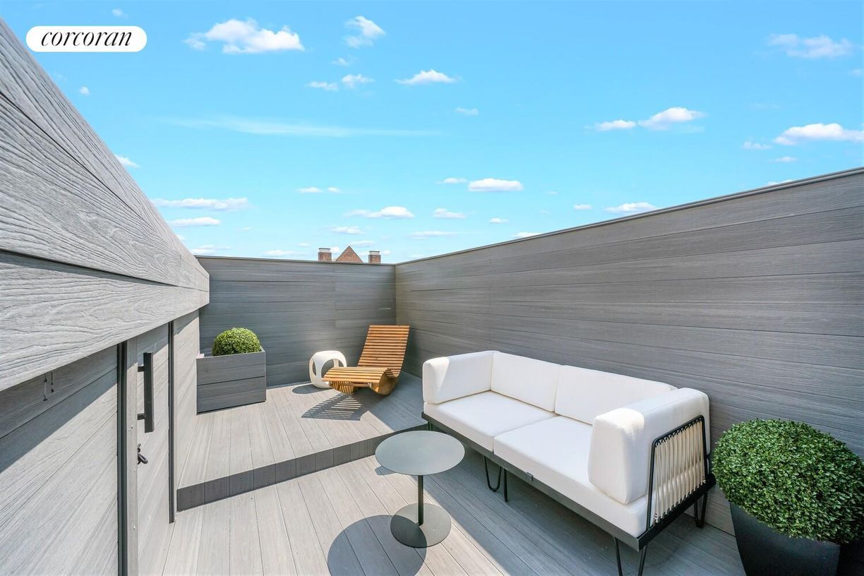 Foto principal - 158 W 136th St