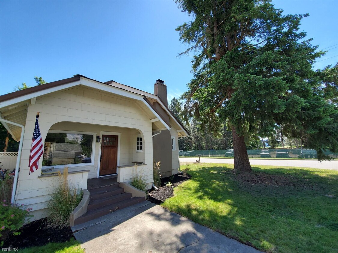 3 br, 2 bath House 2103 East Mullan Avenue House for Rent in Coeur