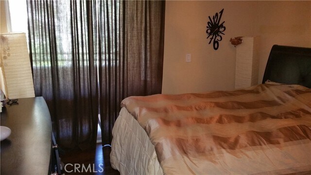 Foto del edificio - 22681 Oak Grove Dr