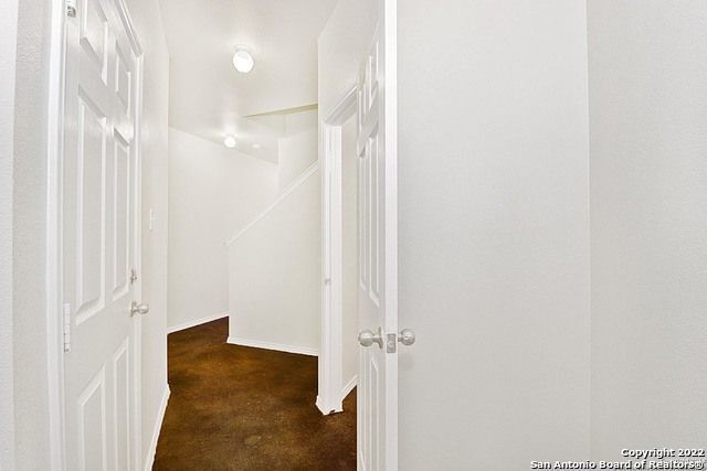Building Photo - 10603 MATHOM Landing