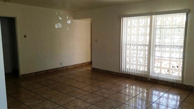 Foto del edificio - 6717 Irvine Ave