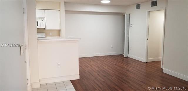 Building Photo - 2041 Renaissance Blvd