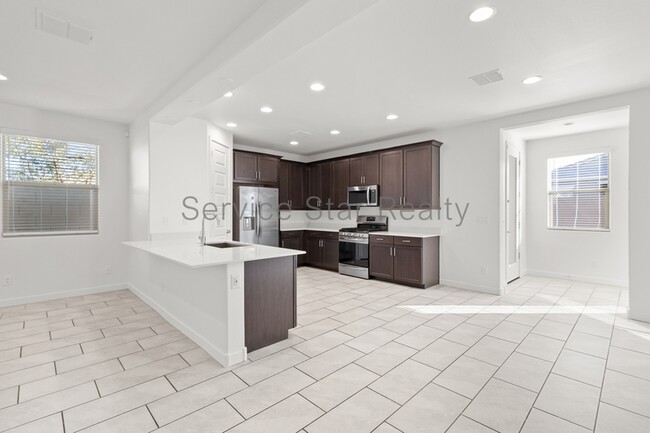 Building Photo - 32273 N 21st Dr