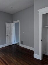 Building Photo - 442 Carroll Ave