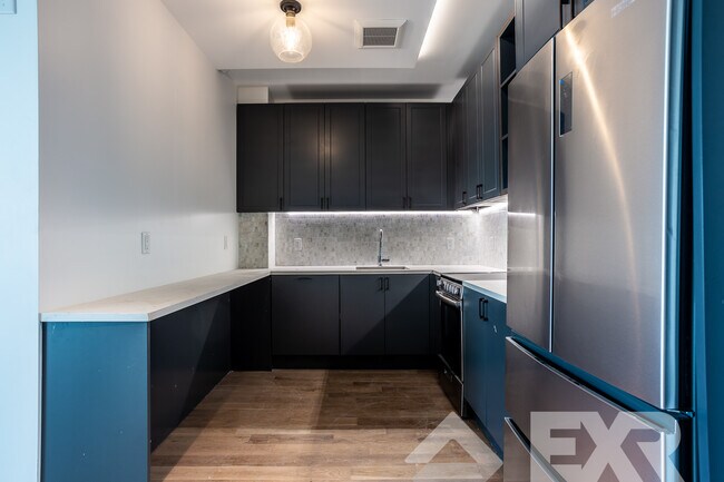 Foto del edificio - 523 Franklin Ave