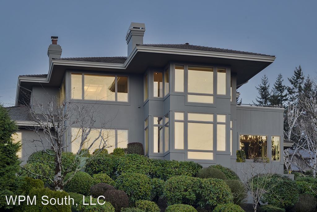 Foto principal - 3 br, 2.5 bath House - 16862 SE 59th St