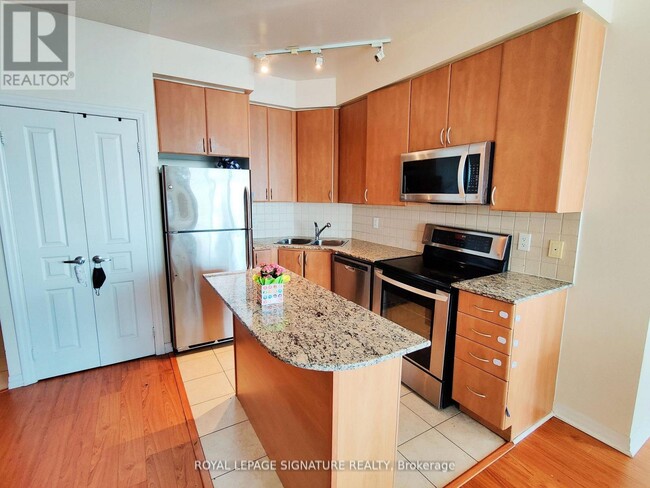 Building Photo - 225-1225 Webb Dr
