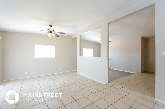 Foto del edificio - 7530 E Poinciana Dr