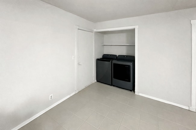 Foto del edificio - 2409 Stonegate St