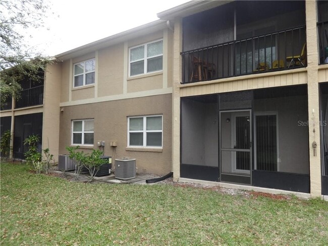 Foto del edificio - 9800 Turf Way