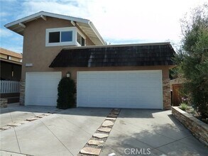 Building Photo - 33760 Silver Lantern St