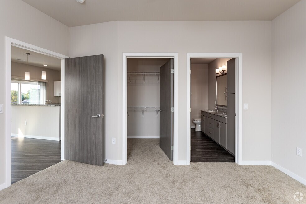 The Grove Apartments