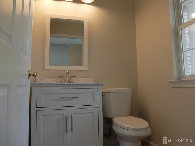 Building Photo - 2303 Pheasant Run