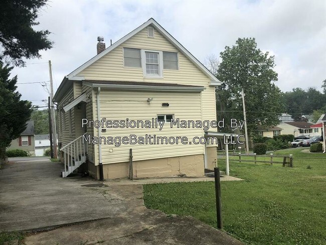 Building Photo - 5518 Hutton Ave