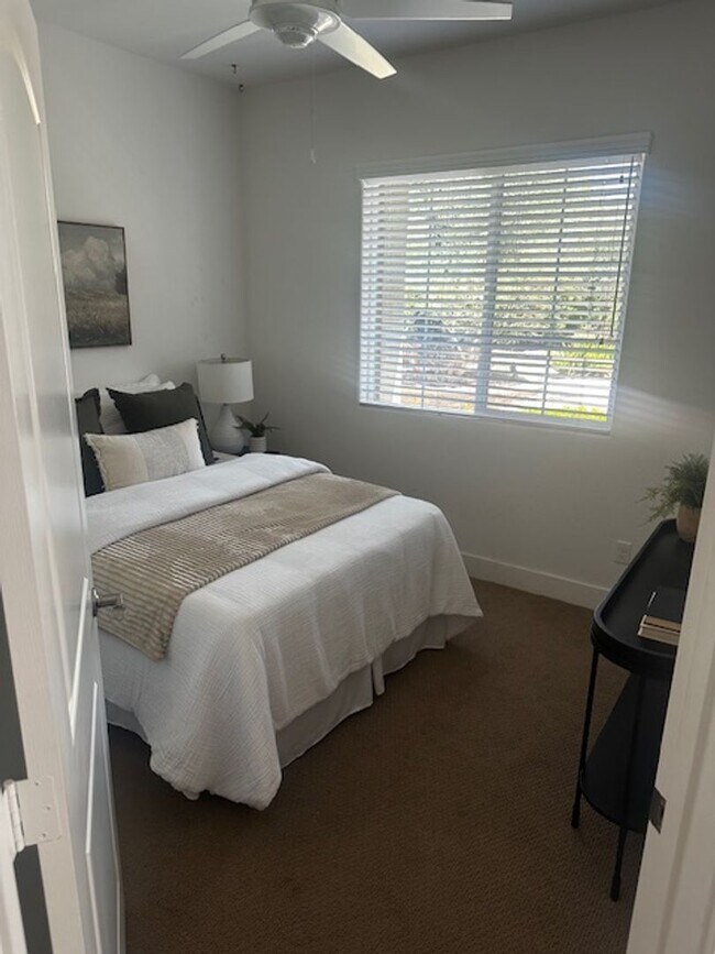 Foto del edificio - 3 Bedroom, 3.5 Bath Townhouse Style Condo ...