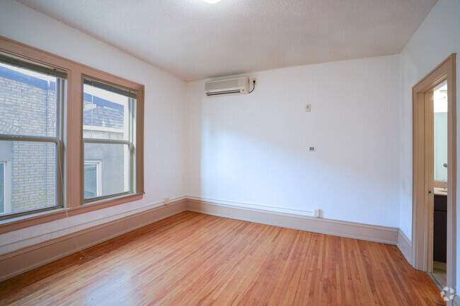 Studio, 1BA - 316SQ - Stradford Flats