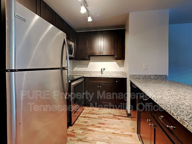 Photo - 517 Veritas St Apartment