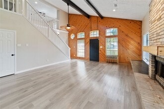 Building Photo - 14903 Arundel St
