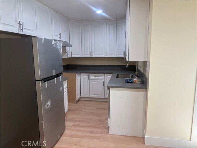 Foto principal - 23335 Hartland St