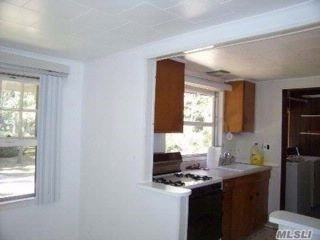 Building Photo - 6 Knoll Top Rd