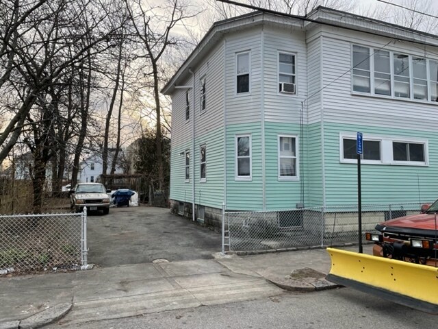 Foto del edificio - 67 Simmons St