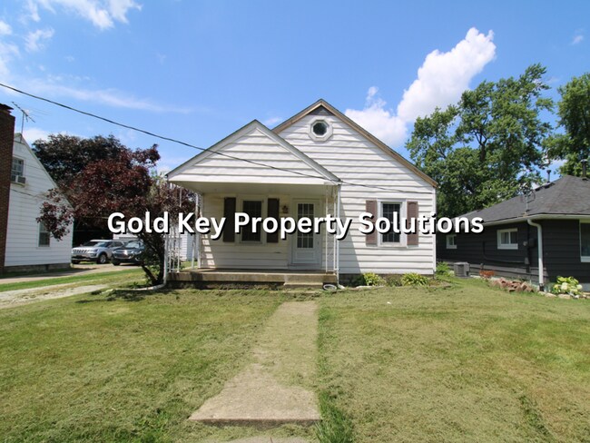 Foto del edificio - 3 Bed 1 Bath Home For Rent W/ Detached Gar...