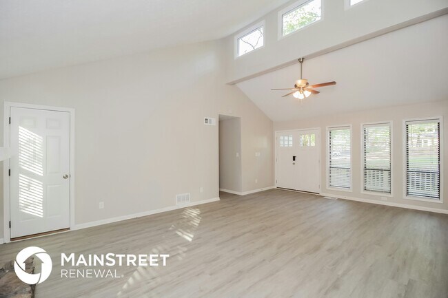 Building Photo - 3980 Rock Mill Pkwy