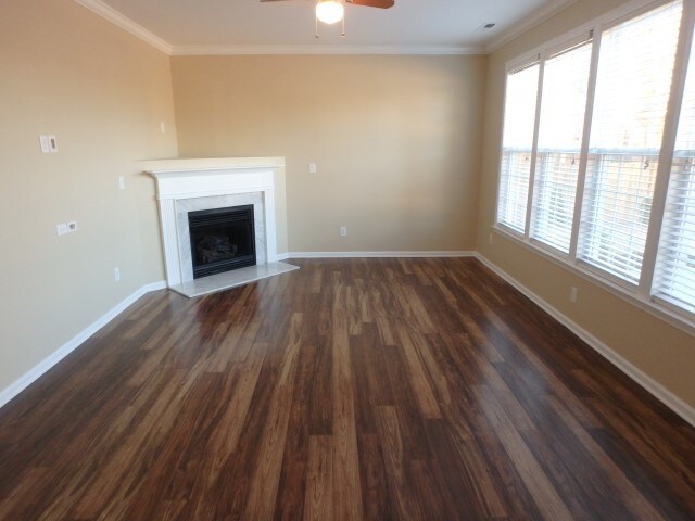 Building Photo - 381 Collinsworth Drive