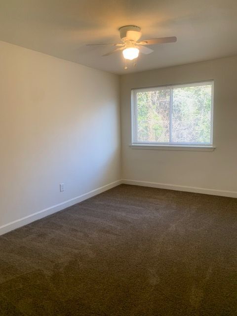 Foto del edificio - 718 Brandywine St SE