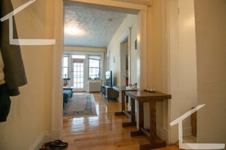 Building Photo - 130 Brainerd Rd