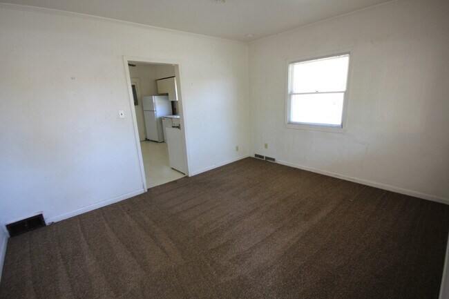 Foto del edificio - 3 Bed/1 Bath House, super close to BYU cam...