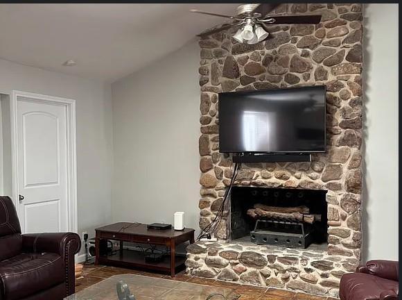 Foto del edificio - 149 Cherry Tree Ln