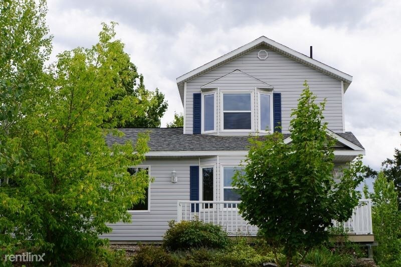 62 Swede Hill Ave, Somers, MT 59932 Apartment for Rent in Somers, MT