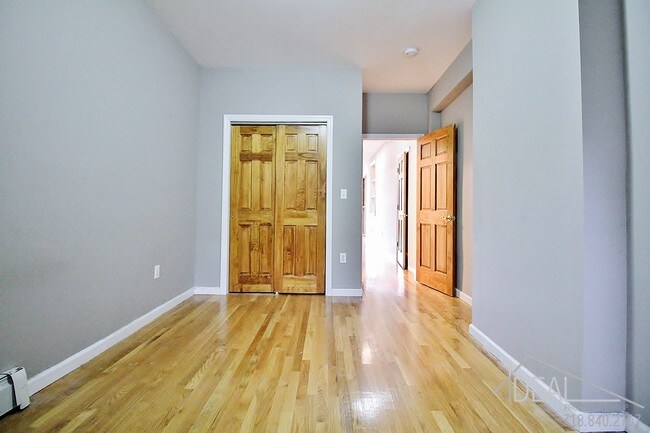 Building Photo - 479 Hicks Street #L1R