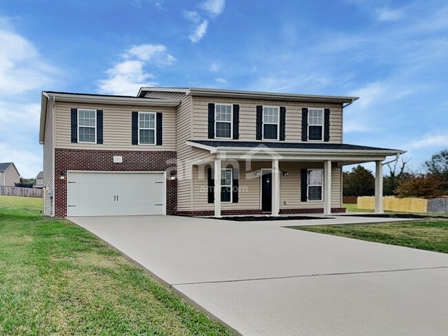 Building Photo - 1801 Point Wood Dr