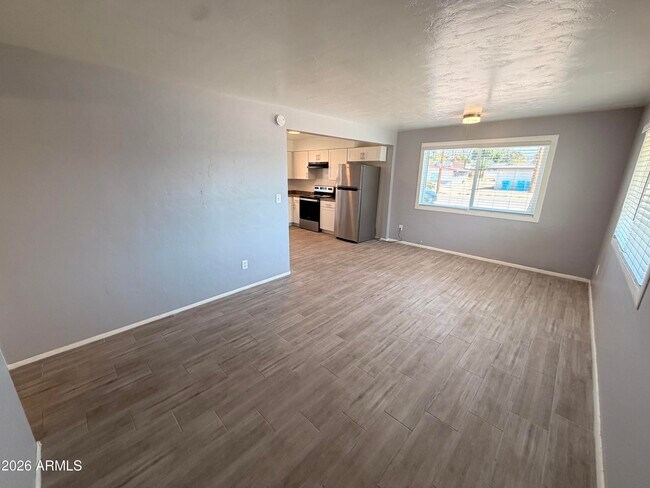 Foto del edificio - 4837 E Willetta St