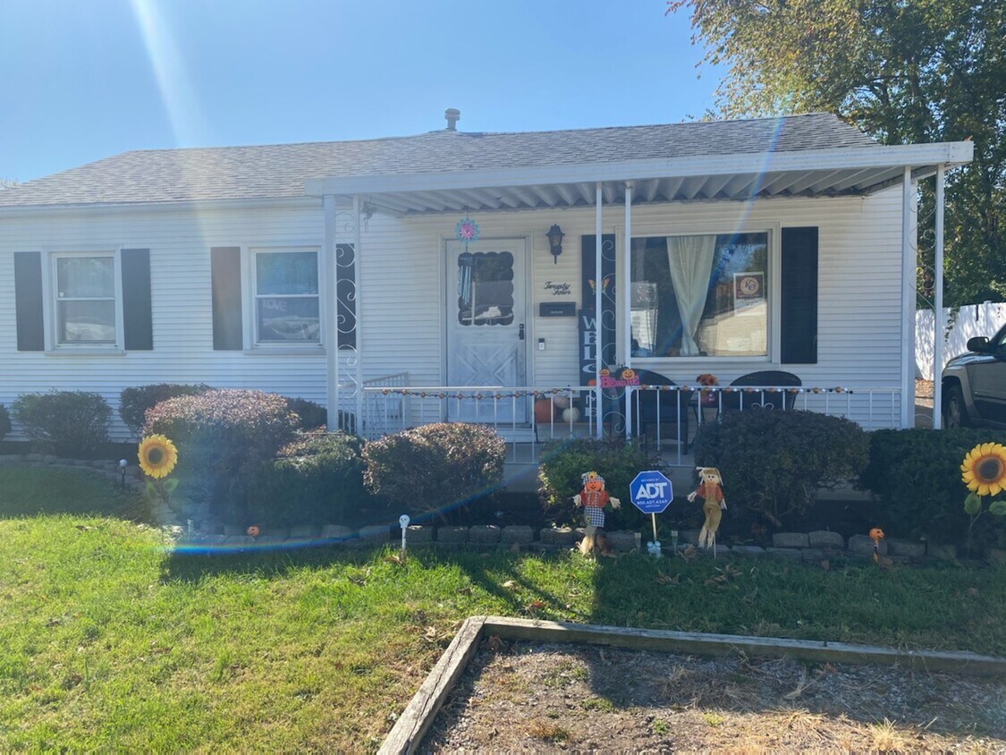 24 Gettysburg Dr, Springfield, IL 62702 House Rental in Springfield