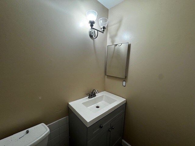 Segundo baño - 436 Chapel Ridge Dr