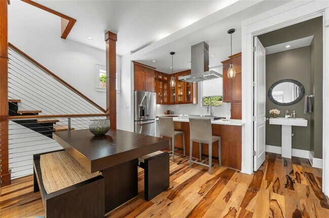 Foto del edificio - 1227 Newning Ave
