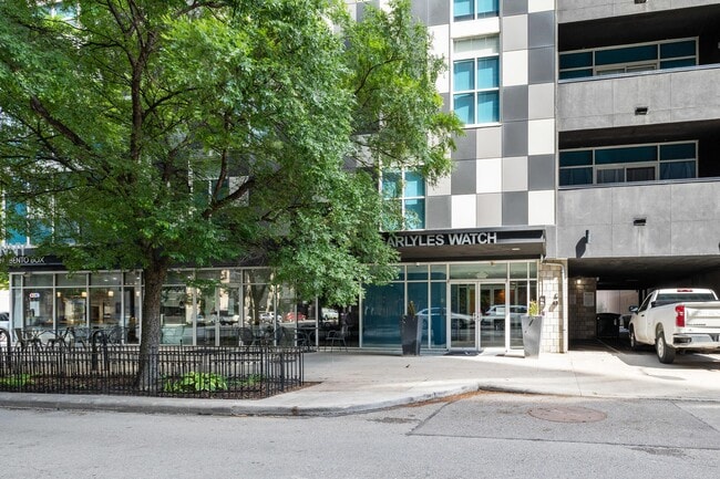 Building Photo - 100 E Gay St