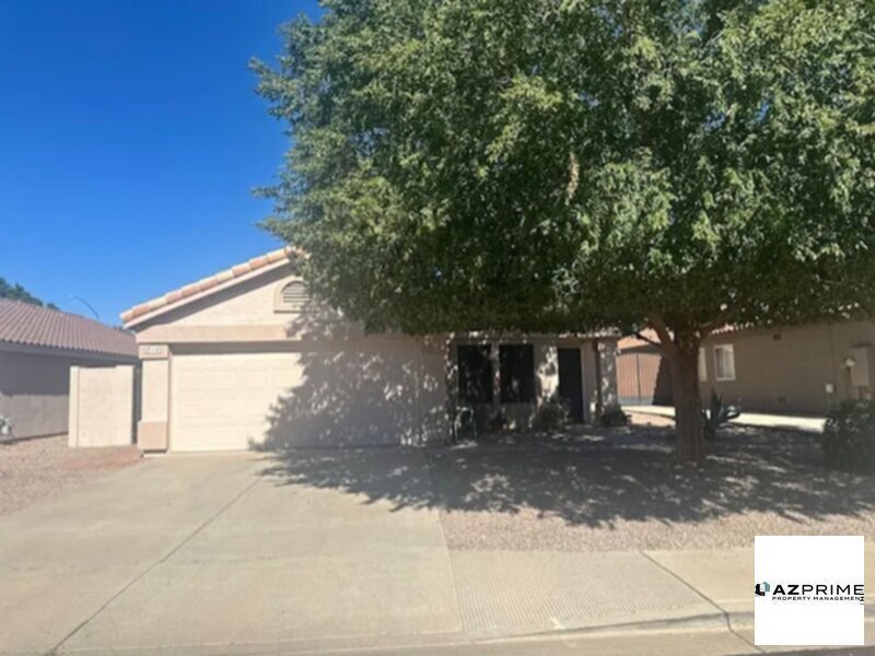 Primary Photo - Move-In Ready 3-Bedroom Single-Level Home ...