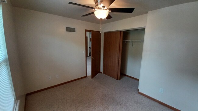 Building Photo - 2206 Berrywood Ct